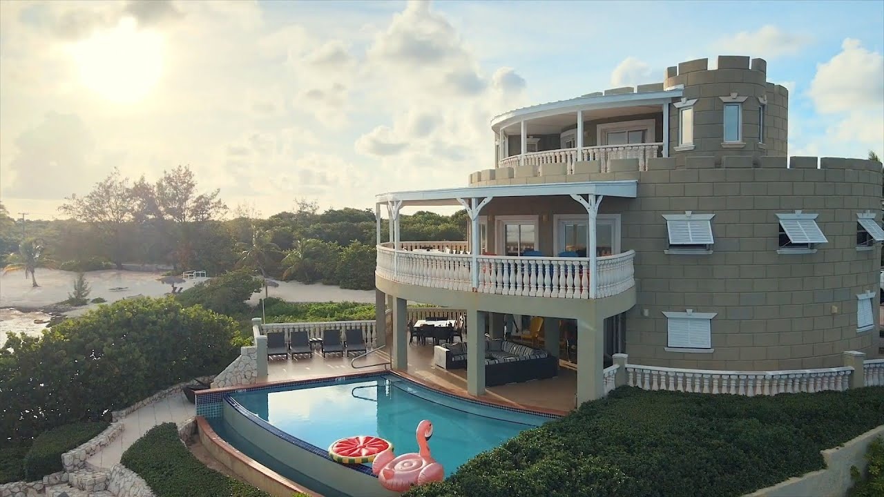 Cayman Castle & Guesthouse