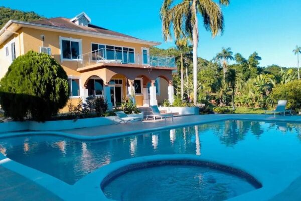 La Costa Villa