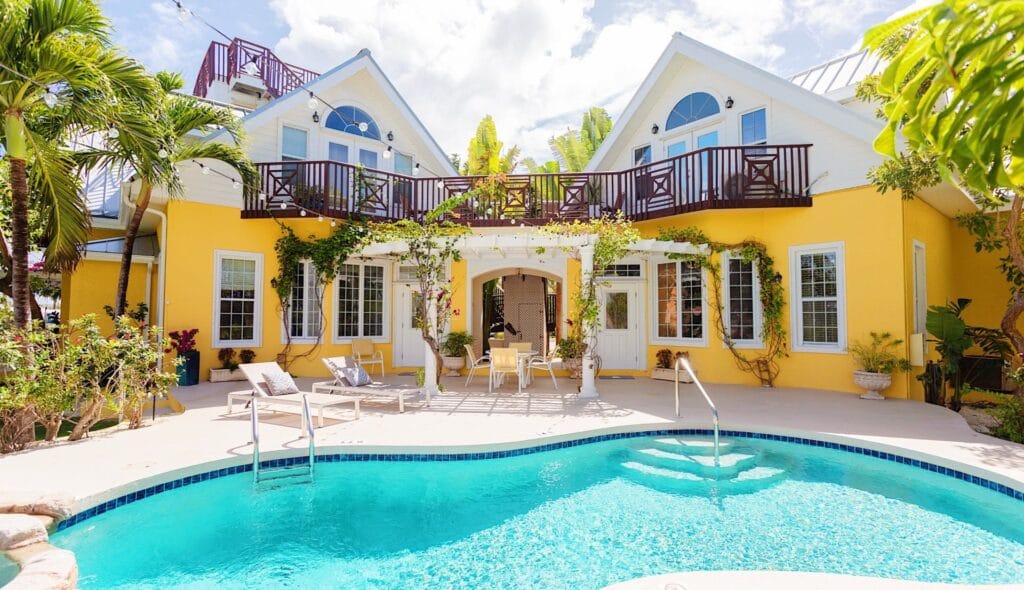 Shangri-La Boutique Bed & Breakfast