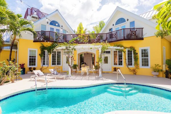 Shangri-La Boutique Bed & Breakfast