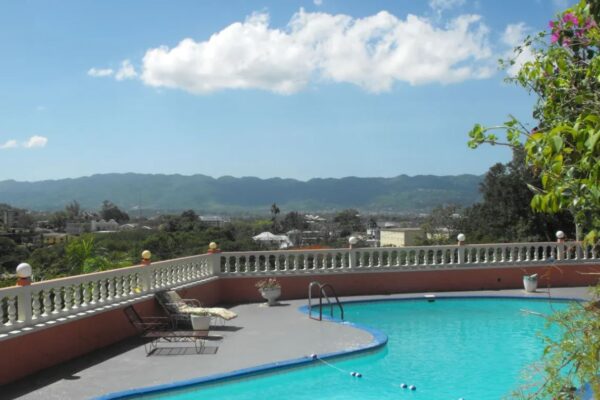 Verney House Resort