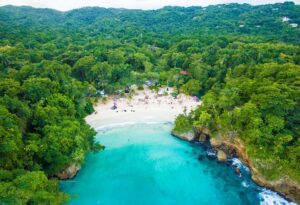 Where to Find the Best Untouched Beaches in the Caribbean