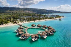 Best Honeymoon Resorts in Jamaica and Romantic Escapes for Couples