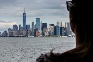 Exploring the City That Never Sleeps by a New York Bus Rental