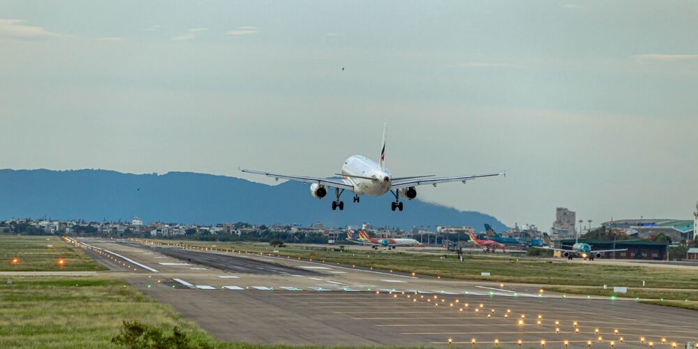 The Best Time to Book Flights for the Cheapest Airfare in 2026